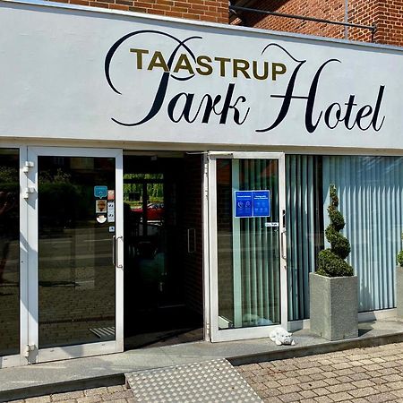 Taastrup Park Hotel Exterior photo